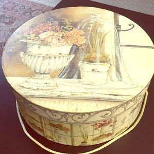 Hat Box or General Storage Container W Carry Strap